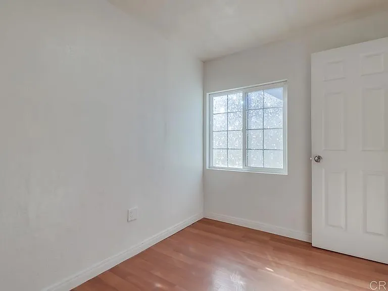 756 Madison Ave #B — Photo 26