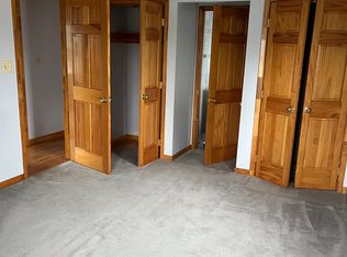 147-50 230th St, Springfield Gardens, NY 11413