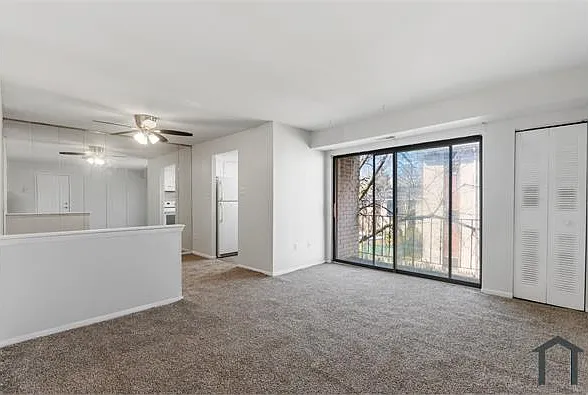 1 bed, $1,300 — Photo 2