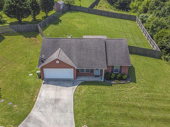 3rd image of 8210 Dove Wing Ln