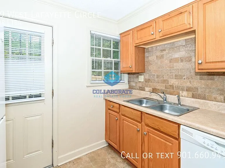 59 W Lafayette Cir — Photo 2