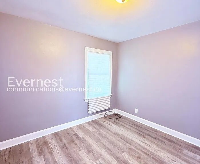 9460 Wayburn St — Photo 18