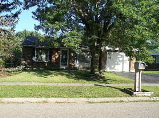 7907 Rustic Woods Dr, Dayton, OH 45424