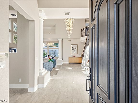 3rd image of 8800 Cortile Dr