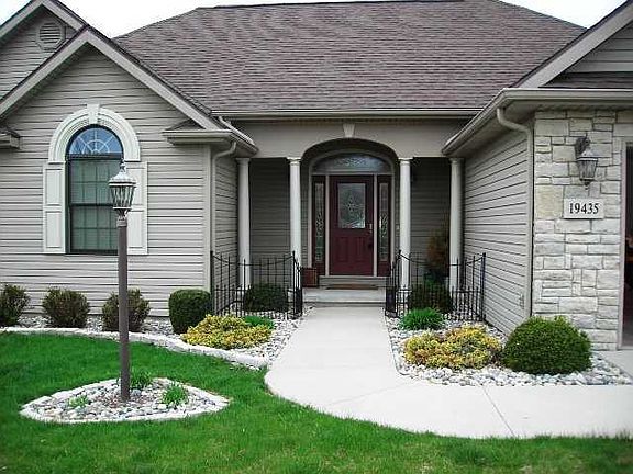 2nd image of 19435 Millstone Dr