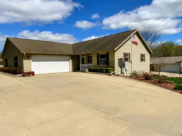 380 W Sunset Drive, Milton, WI 53563
