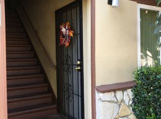 1219-1225 N. New Hampshire, Los Angeles, CA 90029