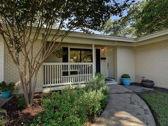 3rd image of 2112 Lanier Dr