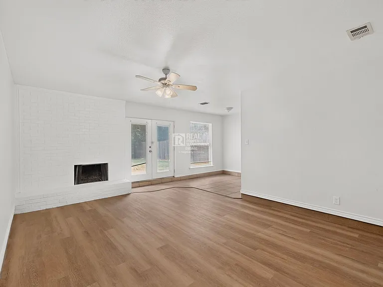 5620 Norris St — Photo 7