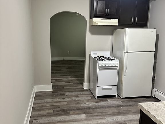 2nd image of 59 S Hickory Ave APT 3