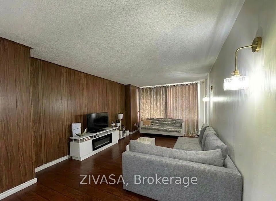 1st image of 320 Dixon Rd #113