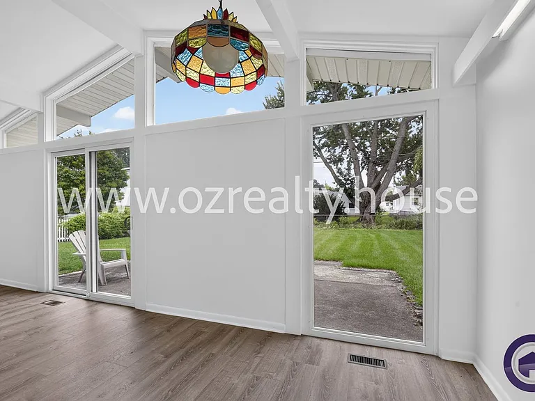 1214 Elco Ave — Photo 9
