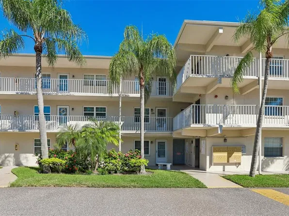 938 VIRGINIA STREET #204, DUNEDIN, FL 34698