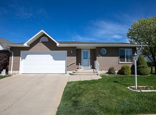 1068 E 5675 S, South Ogden, UT 84405