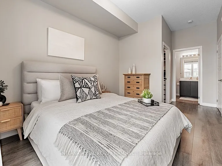 1206 Main St E #211 — Photo 29