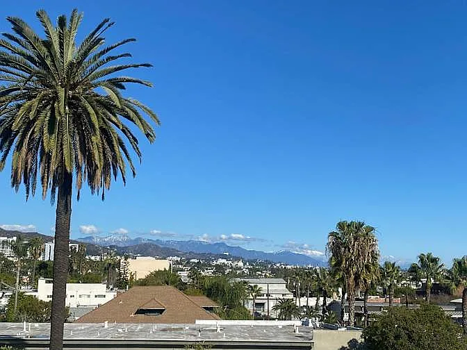 Keith Ave, West Hollywood — Photo 2