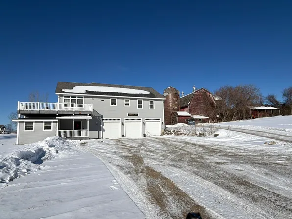 85 Elm Hill Drive, Clarendon, VT 05759