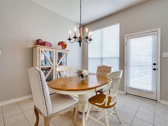 3rd image of 6204 Pine Meadow Ln