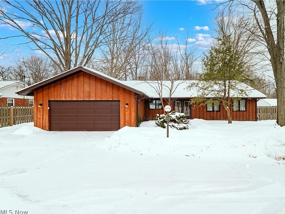 1st image of 26376 Hilliard Blvd