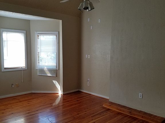 3rd image of 2214 Jefferson Ave