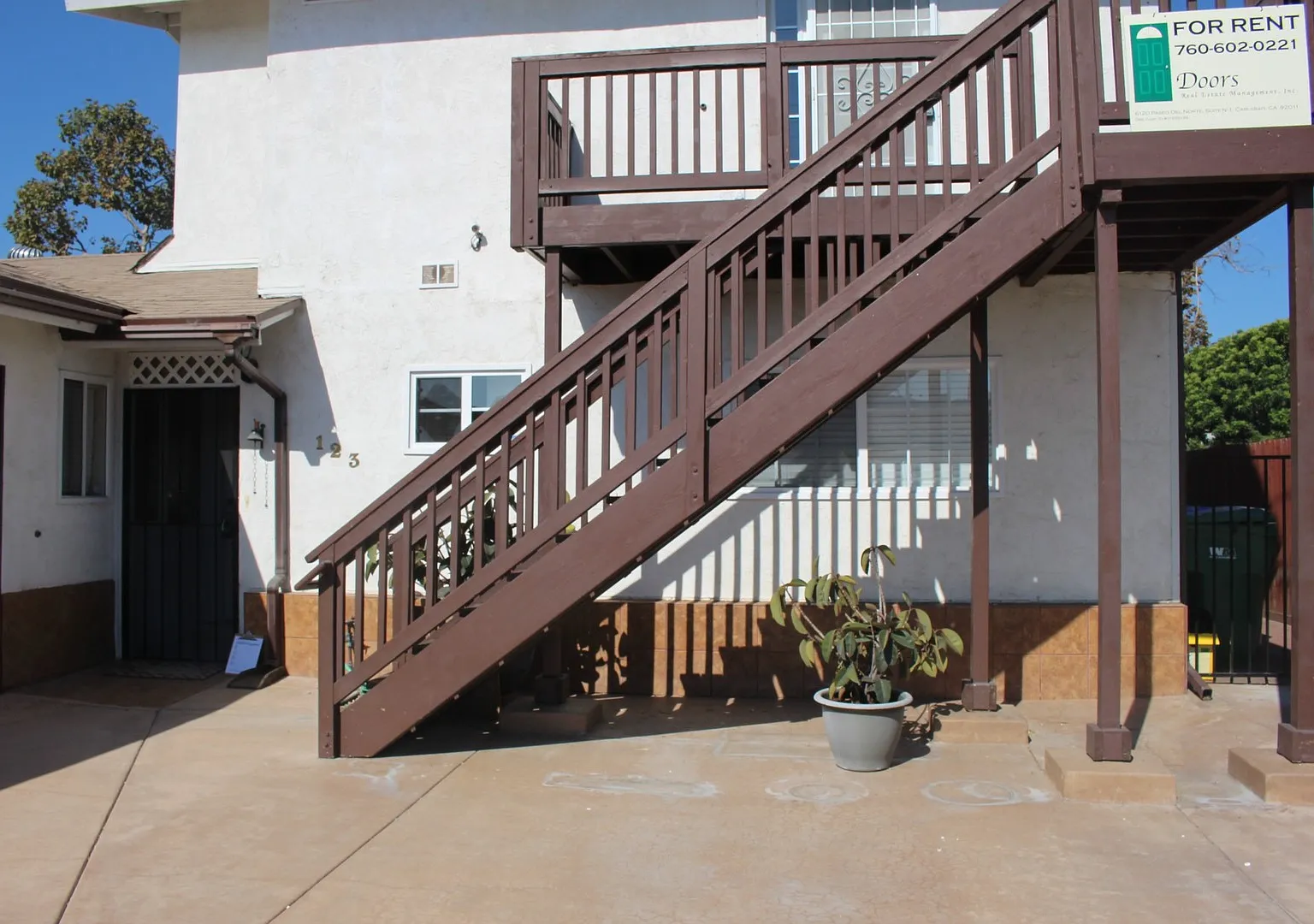 Frontier Dr. — Photo 2