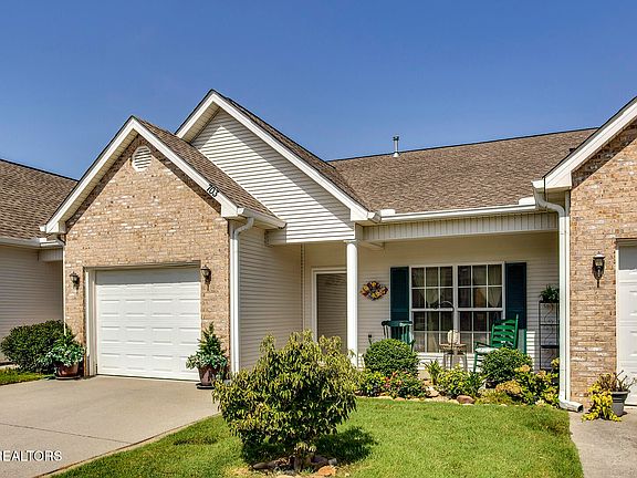3rd image of 703 Willington Pl