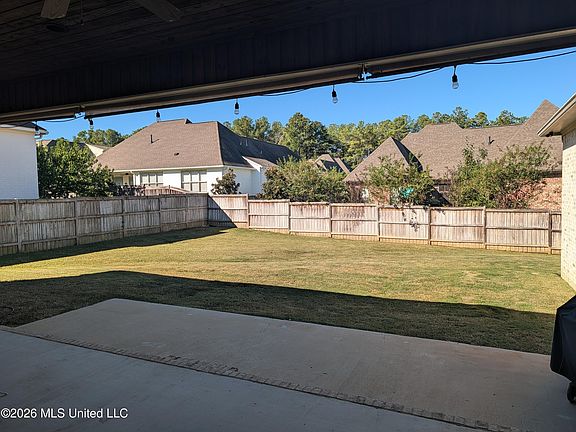 2nd image of 170 Stone Creek Dr