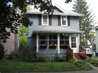 184 Colonial Rd, Rochester, NY 14609