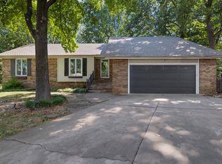 4663 S Roubidoux Place, Springfield, MO 65804