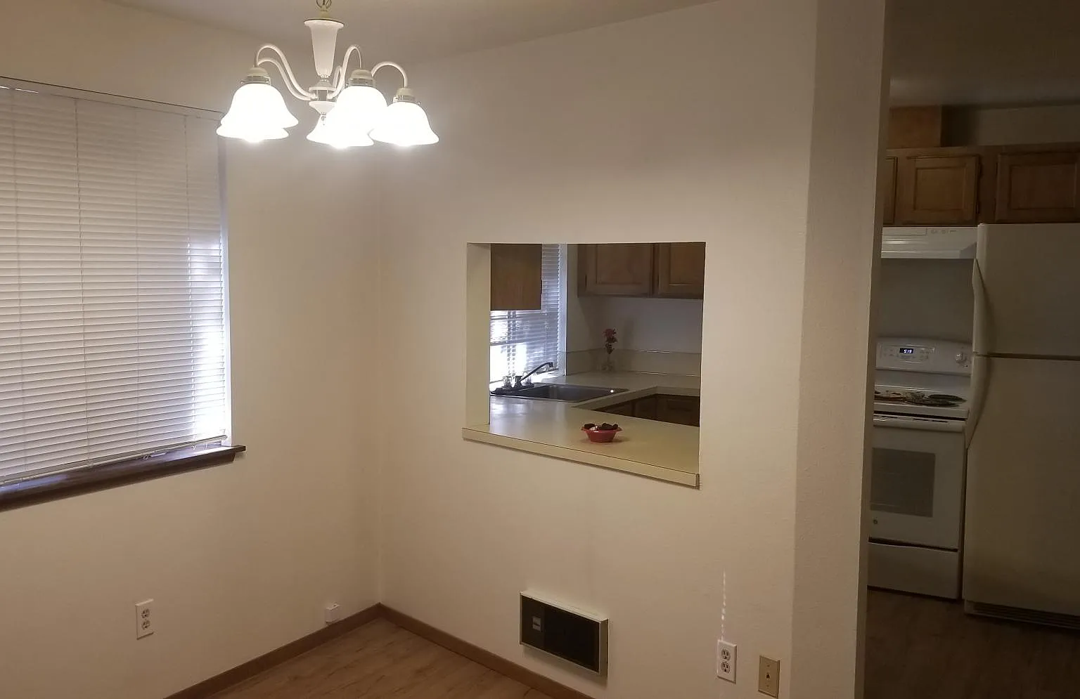 2 bed, 936 sqft, $1,995 — Photo 3