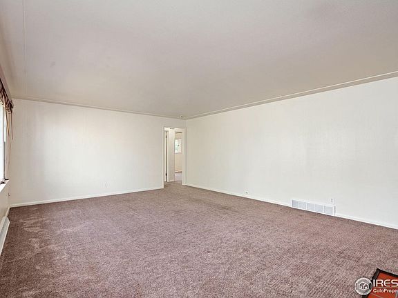 5th image of 1814 Montview Blvd