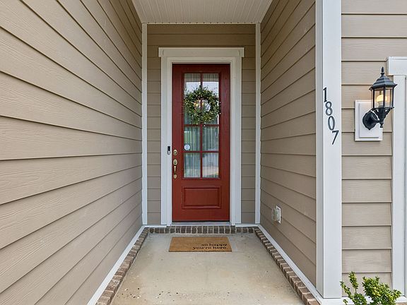 5th image of 1807 Lanceford Ct