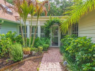 1538 Sabal Ct, Vero Beach, FL 32963