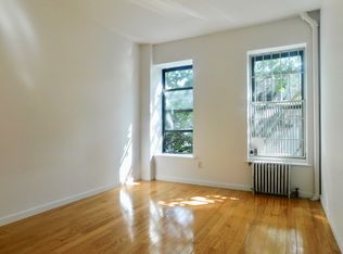 216 E 10th St #2A, New York, NY 10003