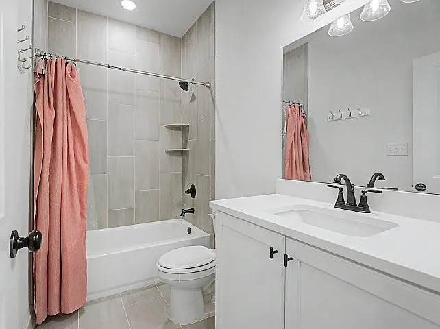 Bathroom #3