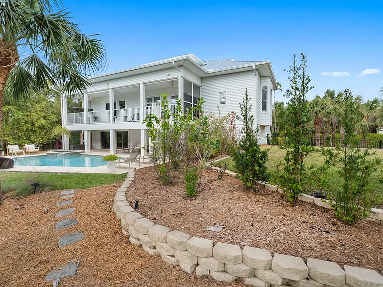 660 Anchor Dr — Photo 55
