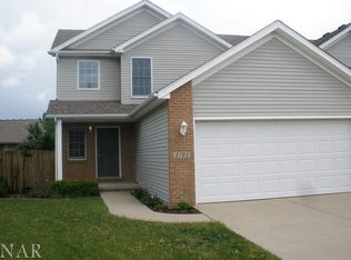 2702 Gill St, Bloomington, IL