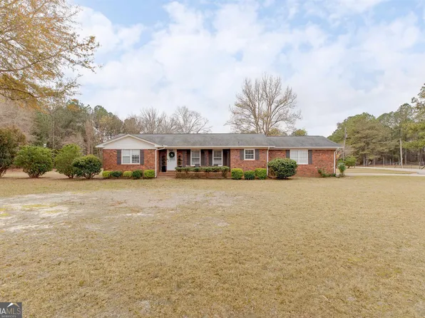 395 Perry Hwy, Hawkinsville, GA 31036