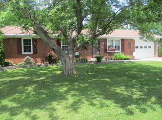 258 Cherry Ln, Frankfort, KY 40601