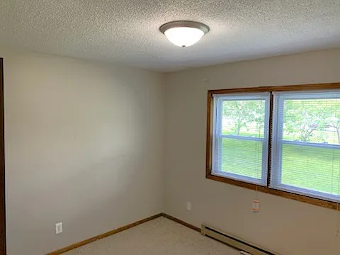 710 Hillcrest St #16 — Photo 3