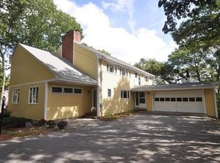 93 Thornberry Rd, Winchester, MA 01890