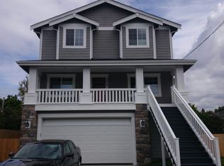 2832 NW 74th St, Seattle, WA 98117