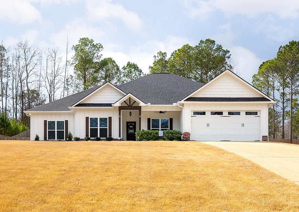 1st image of 155 Lee Road 2213