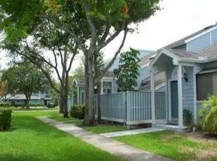 1823 Racquet Ct, North Lauderdale, FL 33068