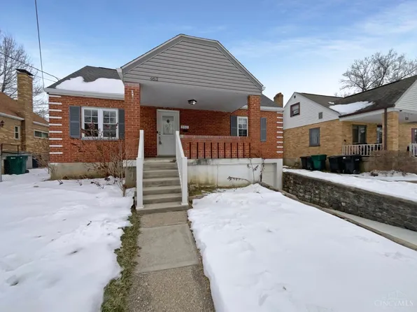 952 Edgetree Ln, Cincinnati, OH 45238