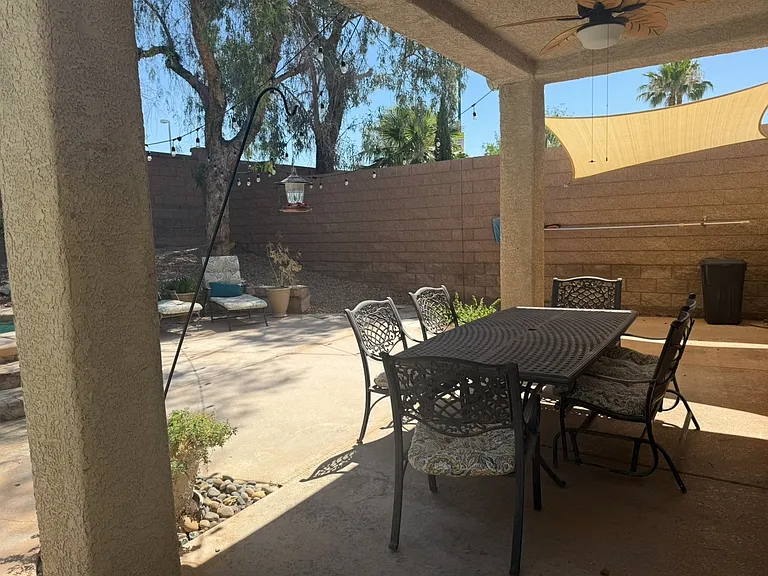 Tedesca Dr — Photo 13