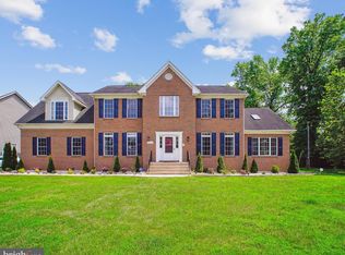 2907 Dumas St, Alexandria, VA 22306