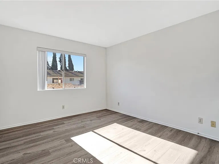 3805 W Verdugo Ave #C — Photo 4