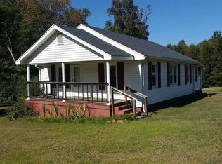 15 Dill Rd, Taylors, SC 29687