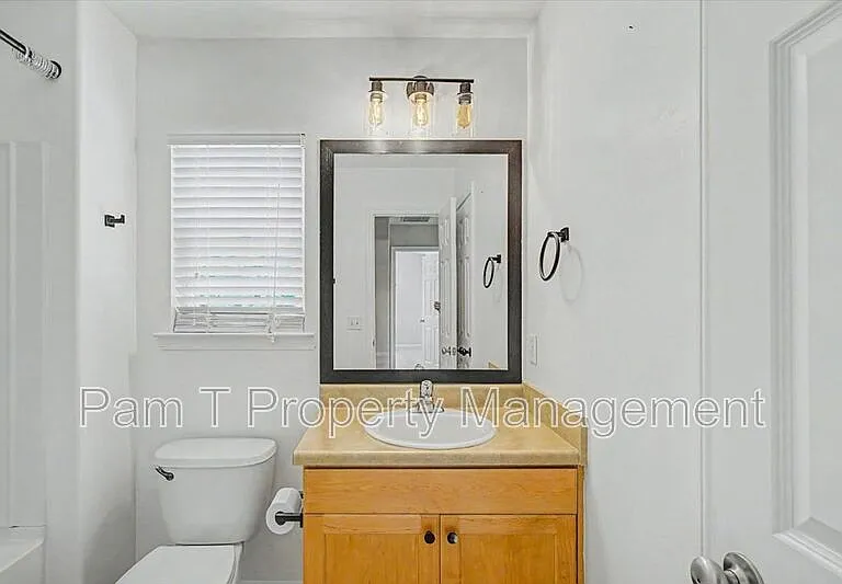 1538 Bradley Blvd — Photo 13